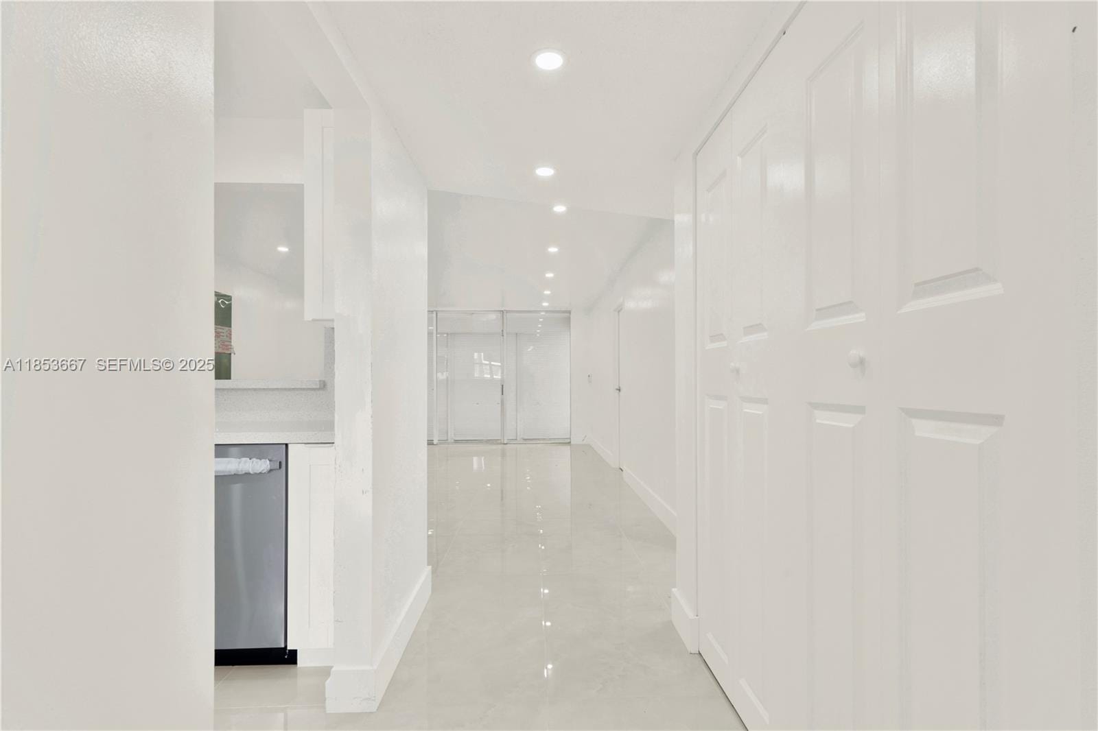 8320 Sands Point Boulevard M107 — photo 6