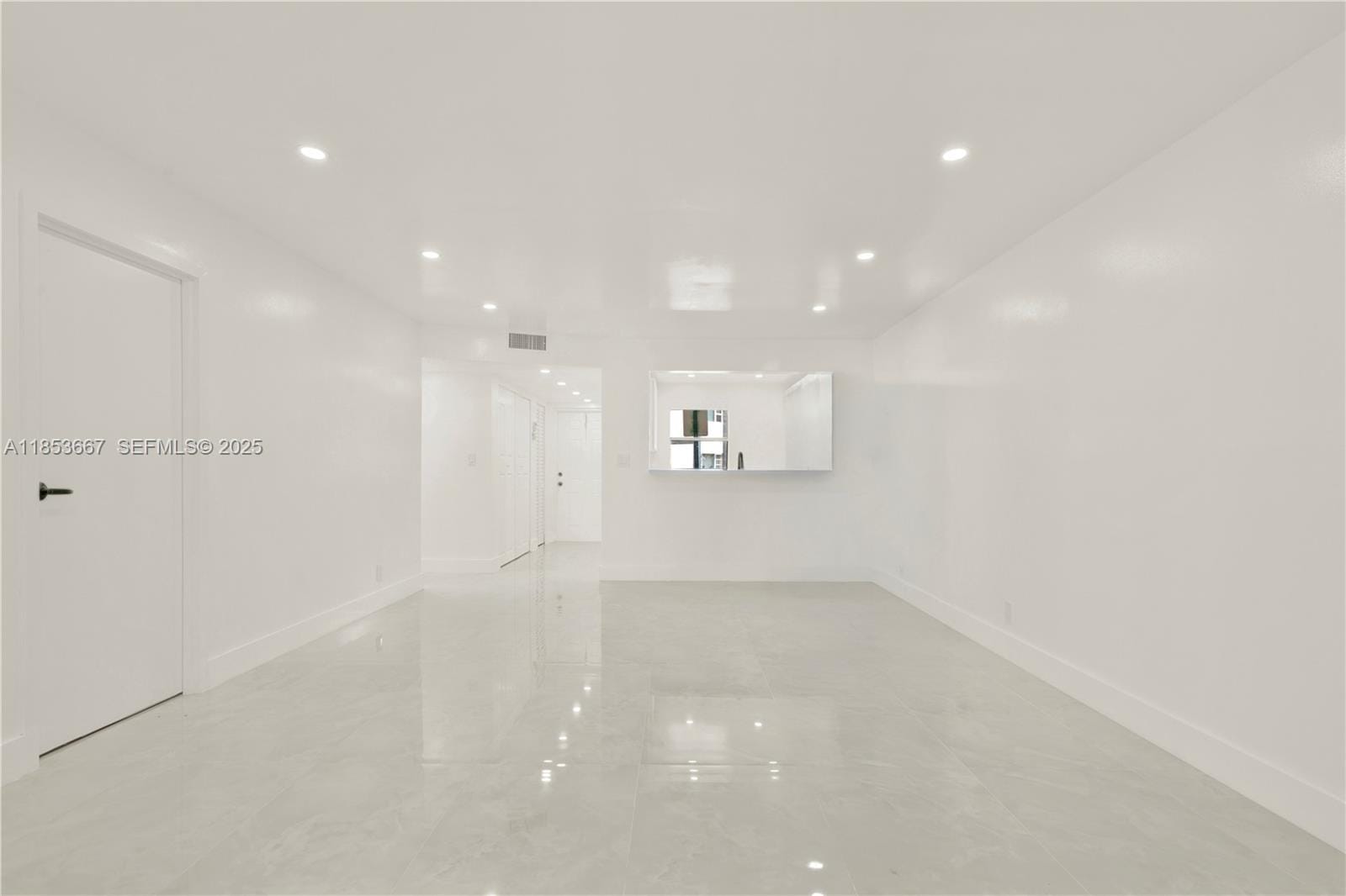 8320 Sands Point Boulevard M107 — photo 7