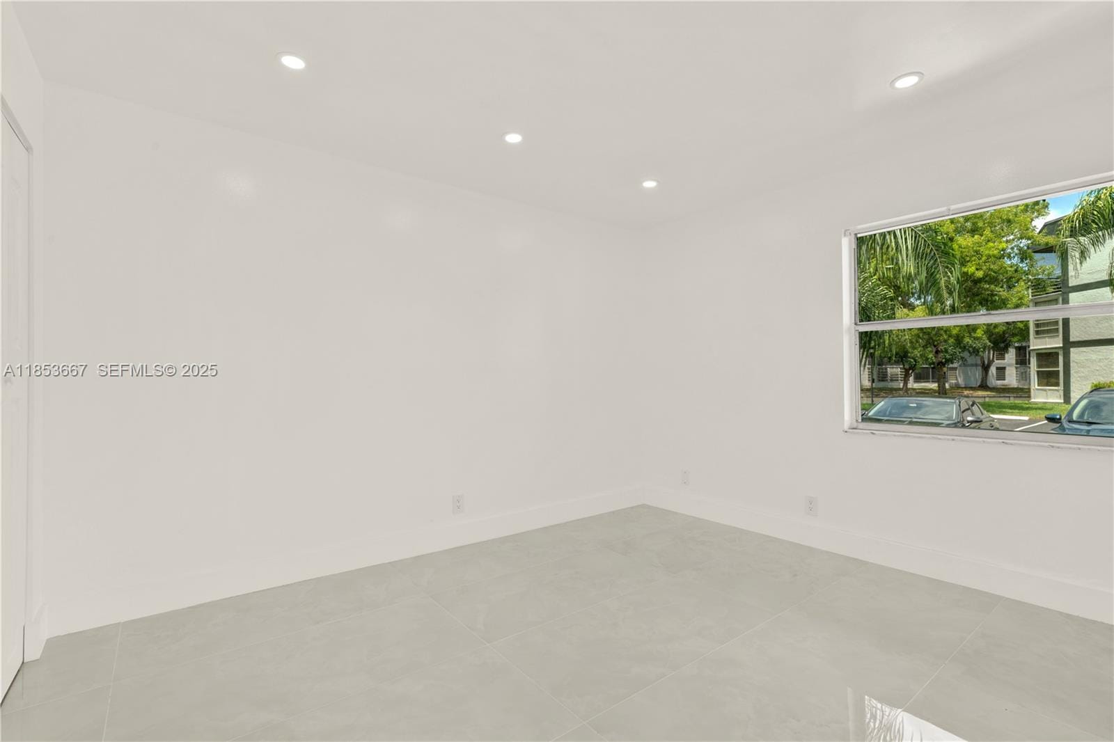 8320 Sands Point Boulevard M107 — photo 10