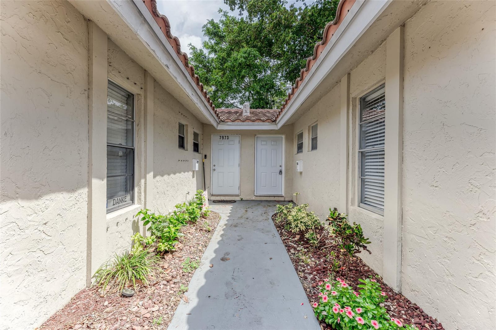 7971 NW 35th Court, Coral Springs, FL 33065 photo 2