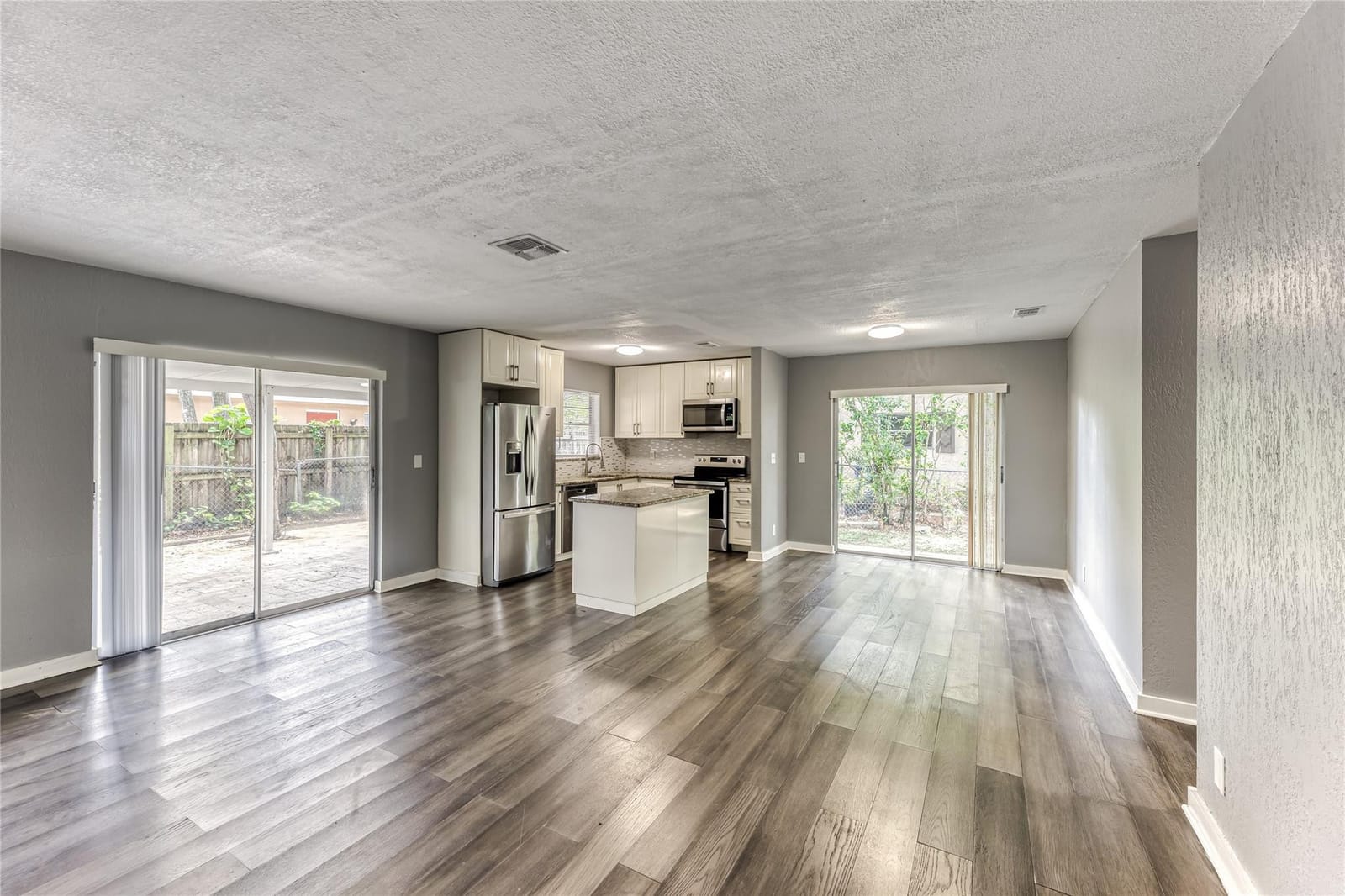 7971 NW 35th Court, Coral Springs, FL 33065 photo 4