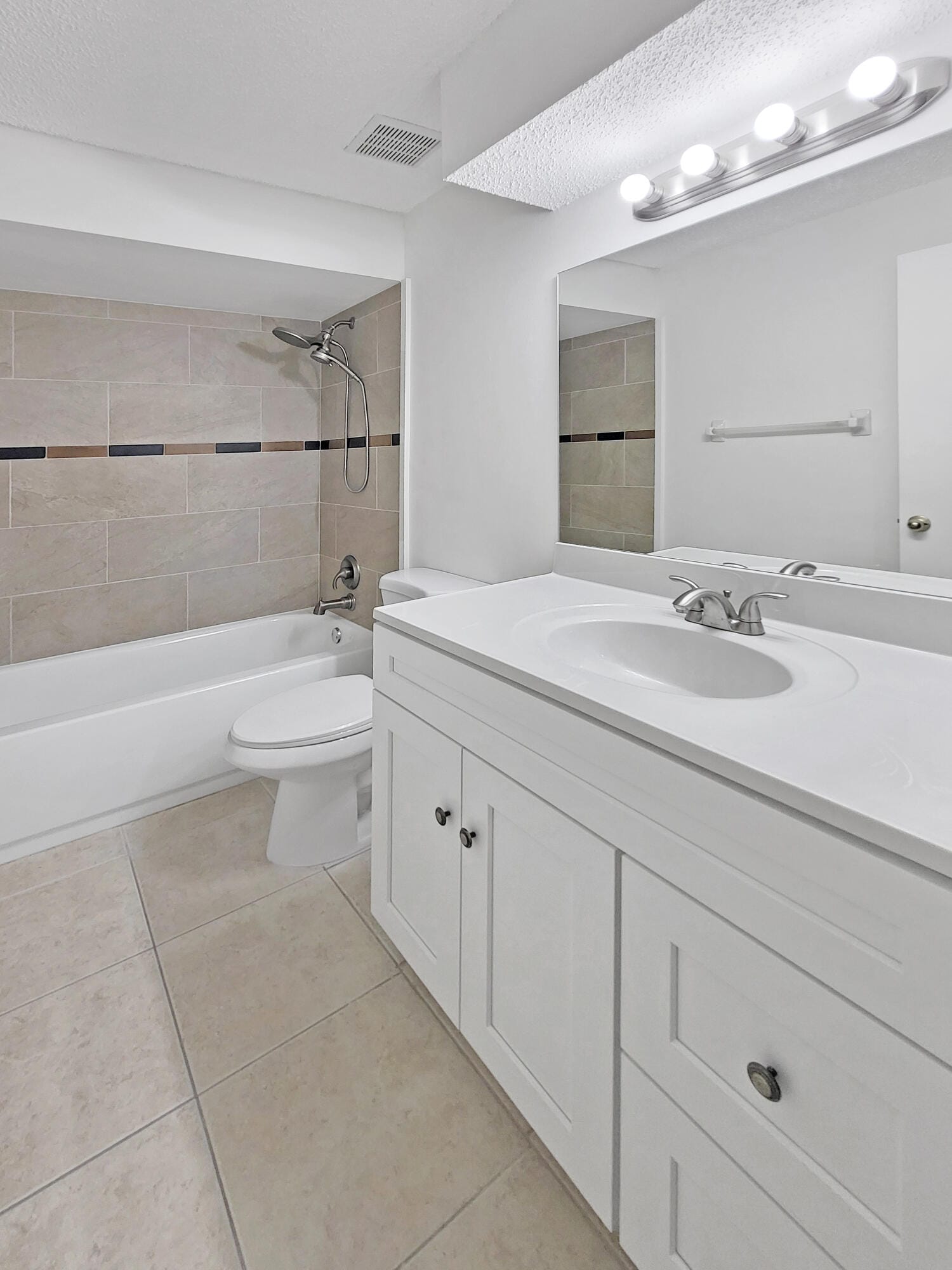 6024 Indrio Road 8, Fort Pierce, FL 34951 photo 9
