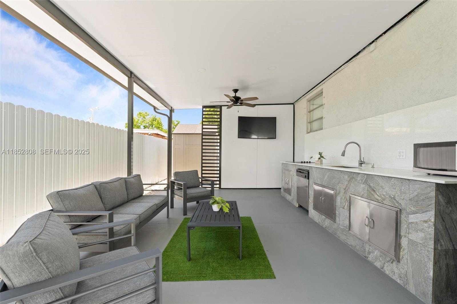 4205 E 10th Avenue, Hialeah, FL 33013 photo 23