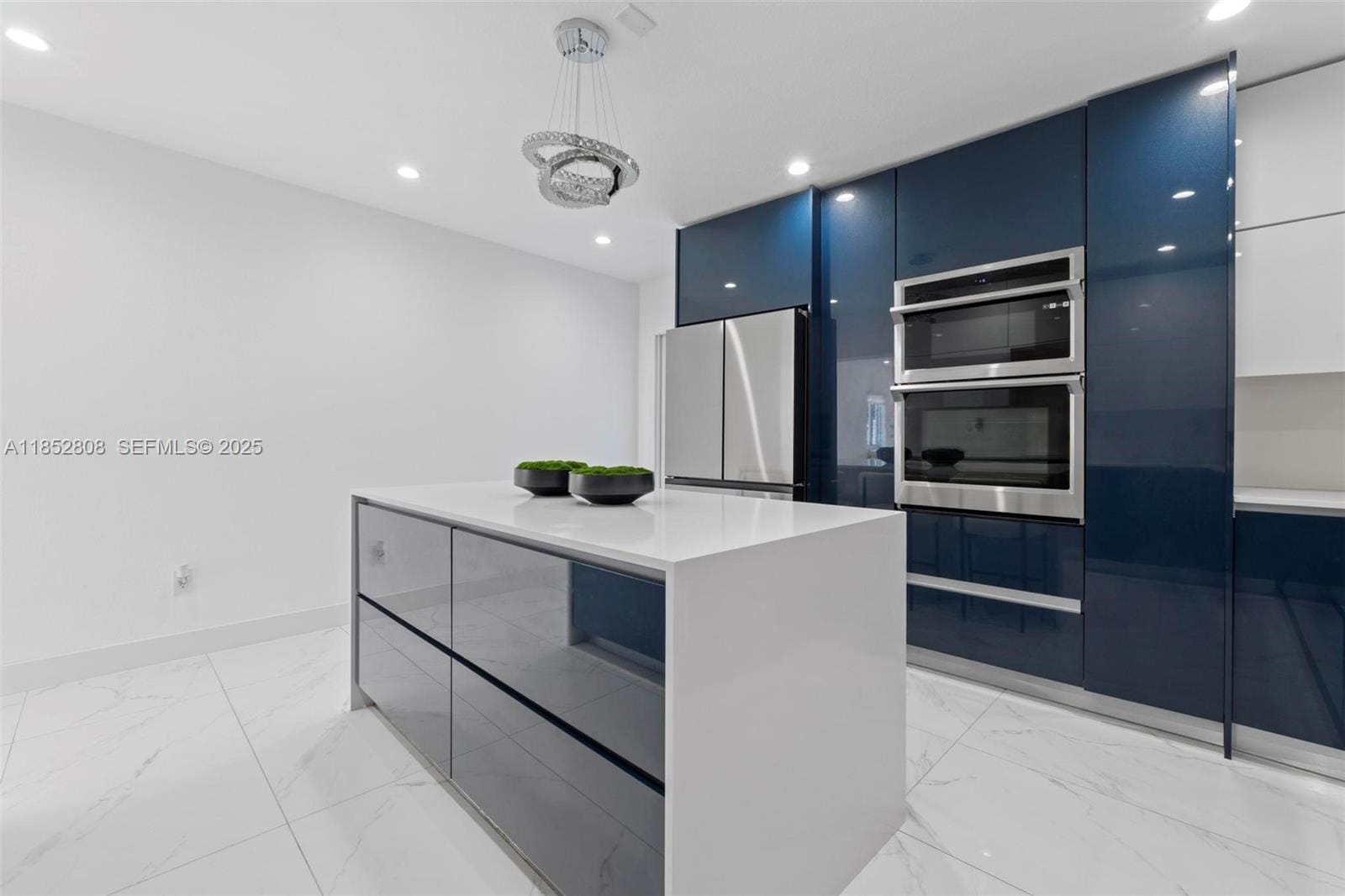 4205 E 10th Avenue, Hialeah, FL 33013 photo 9