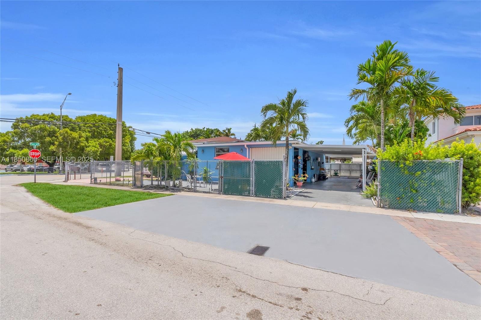 5890 Palm Avenue, Hialeah, FL 33012 photo 6