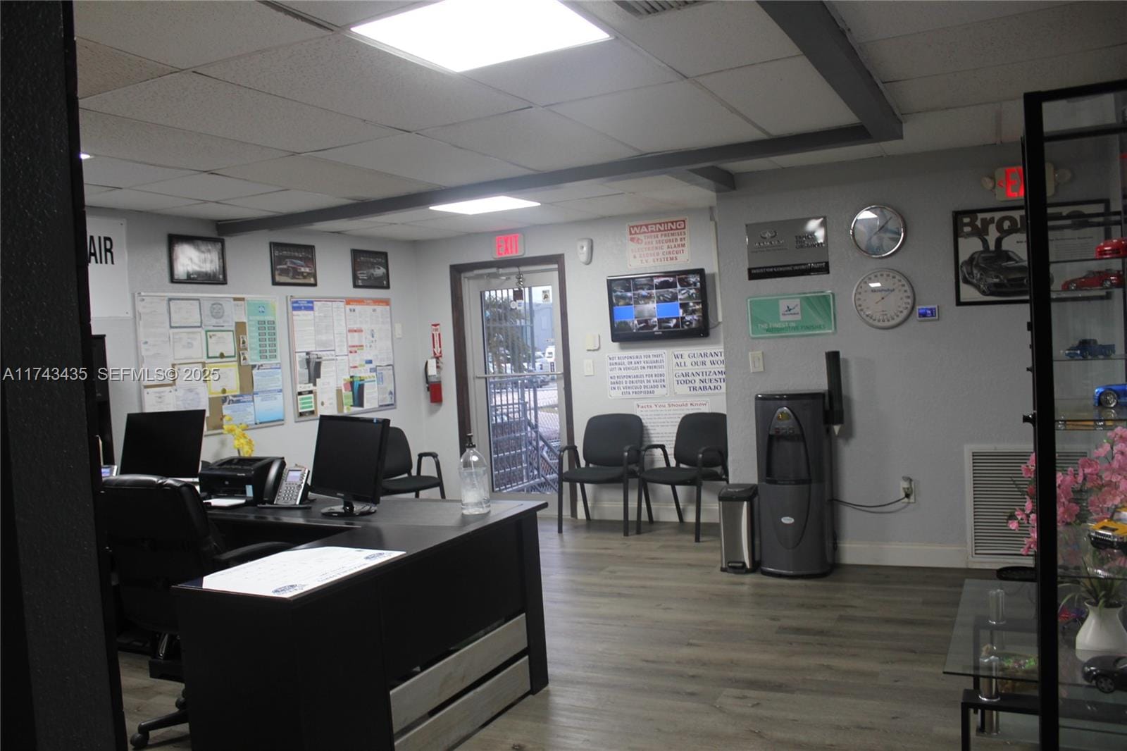 Auto Body Shop — photo 7