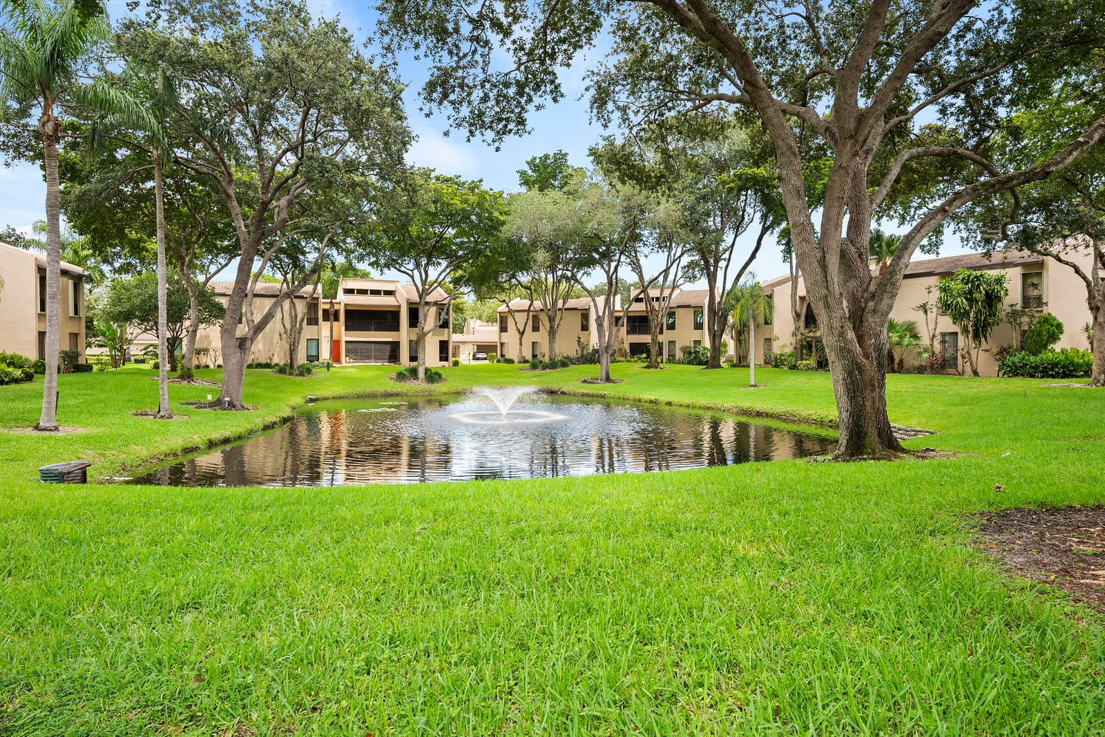 6501 Pumpkin Seed Circle 223, Boca Raton, FL 33433