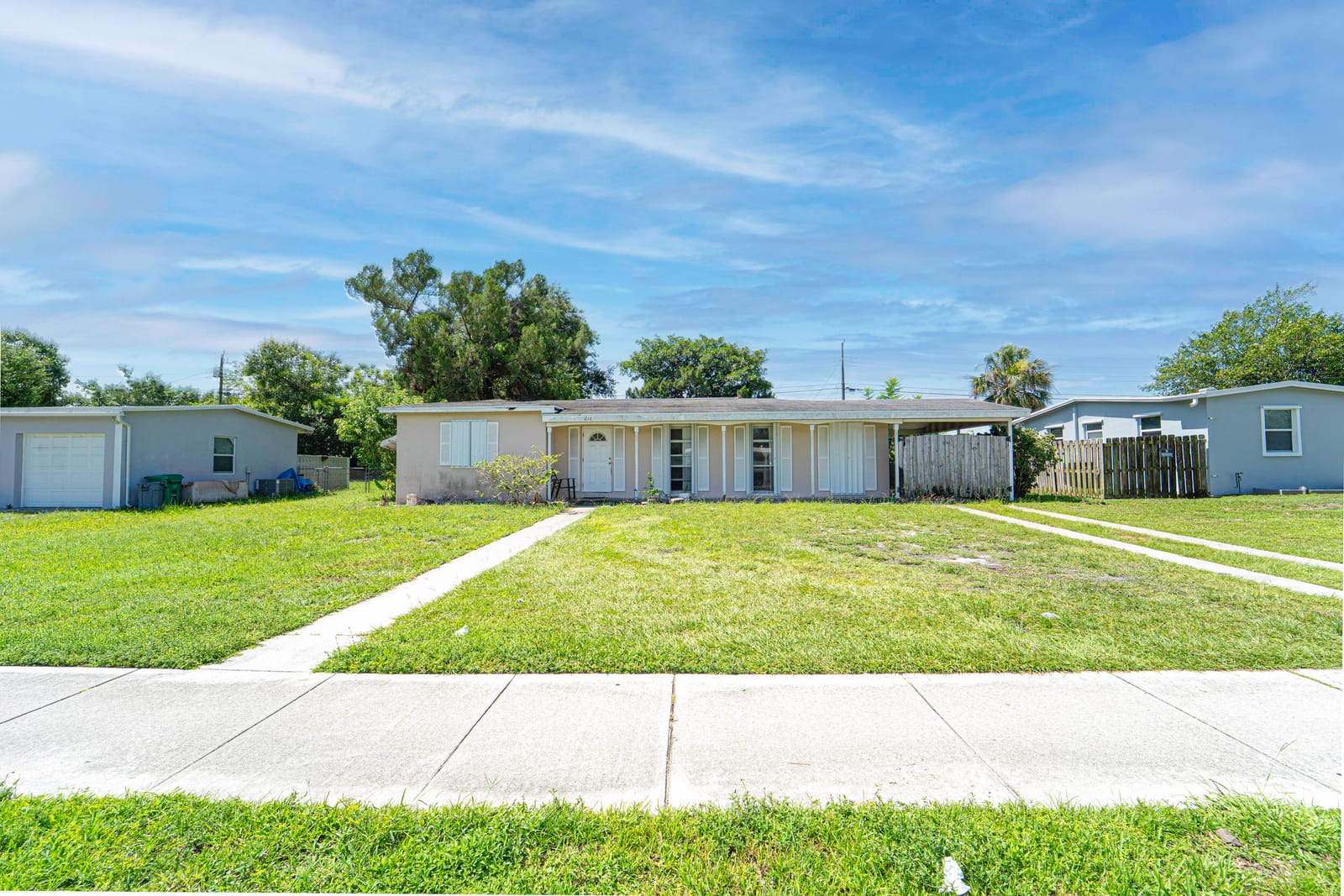 216 Prima Vista Boulevard, Port St. Lucie, FL 34983