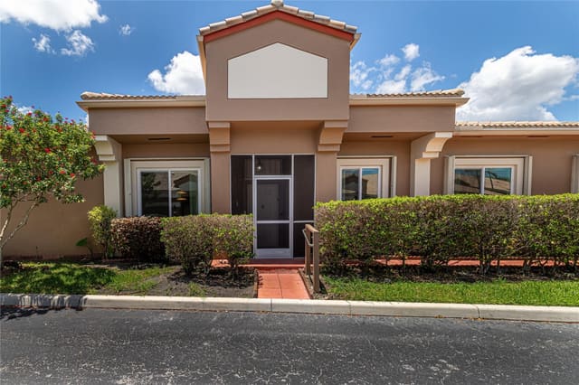10152 Lombardy Drive 10152, sold in Lombardy, Tamarac, FL