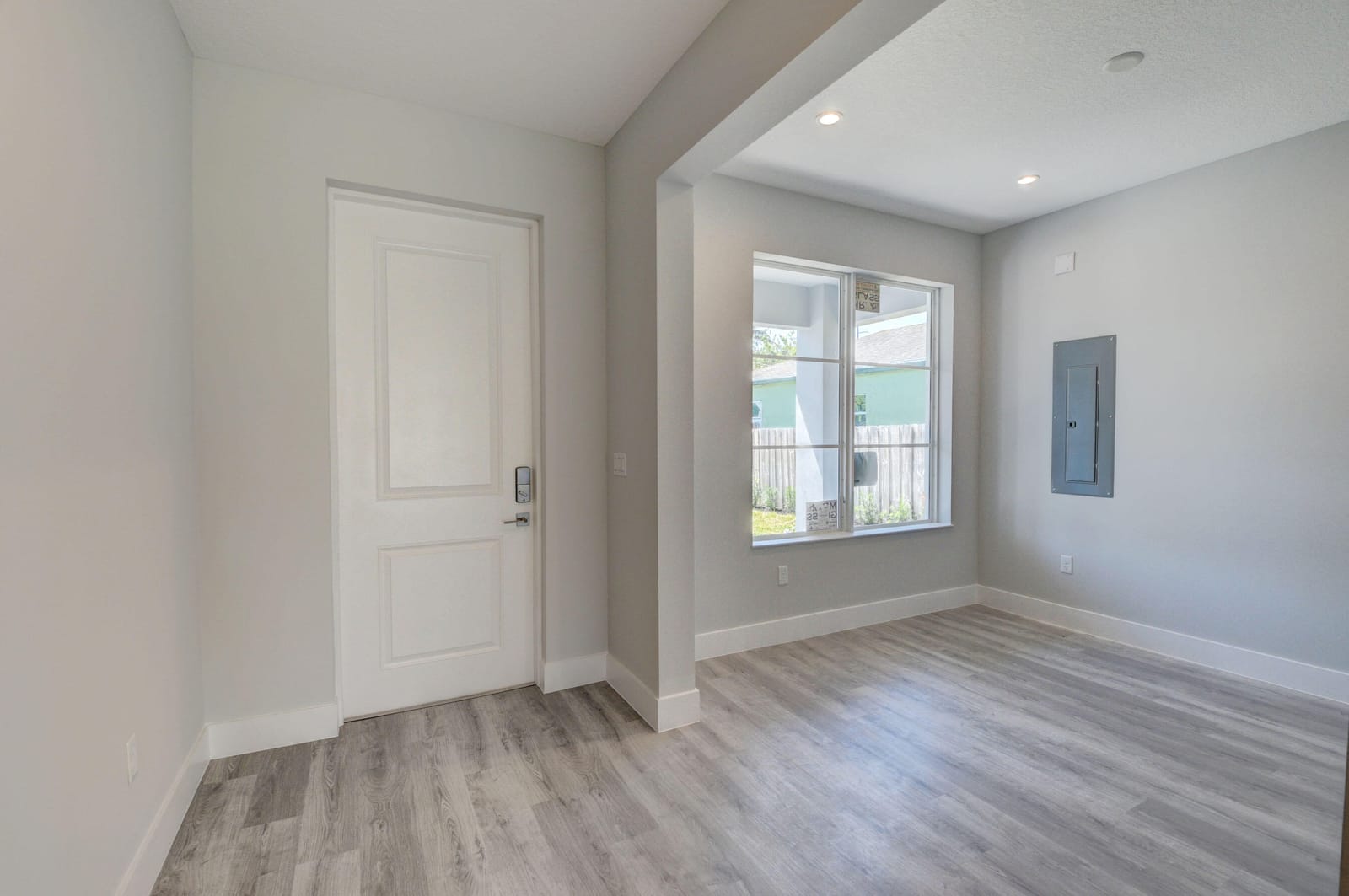 715 NW 1st Street — photo 4