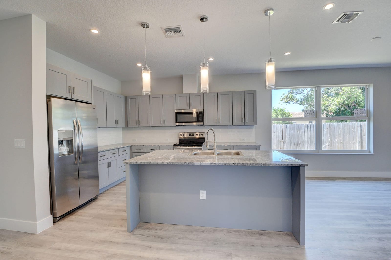 715 NW 1st Street — photo 7