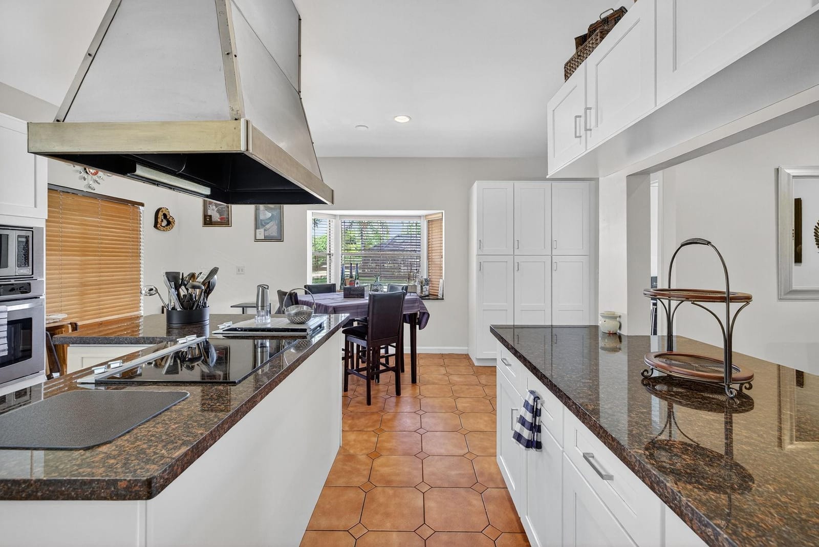 8600 54 Street, Coral Springs, FL 33067 photo 17