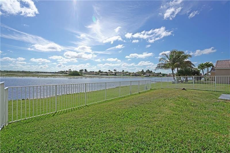 1525 Salerno Circle — photo 3