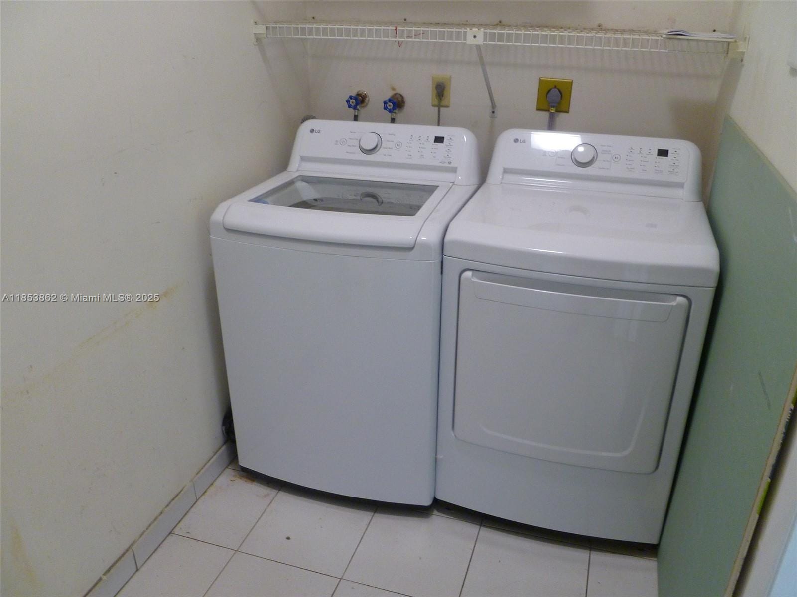 703 NW 105th Place C1, Miami, FL 33172 photo 27