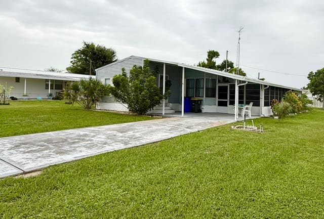 119 Logan Street, Sebring, FL 33876