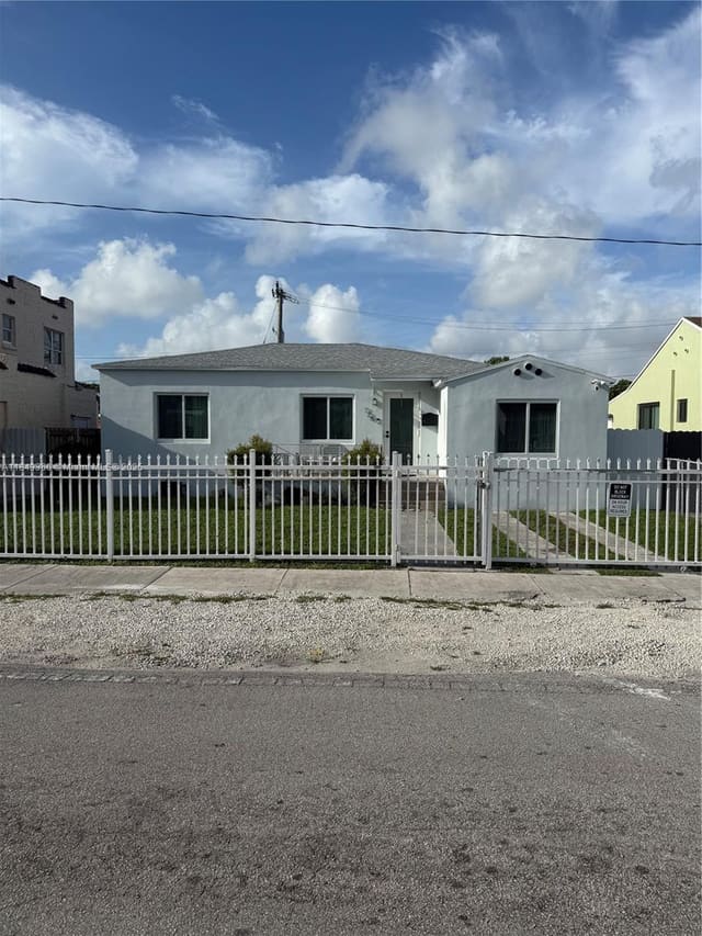 726 NW 75th Street, Miami, FL 33150