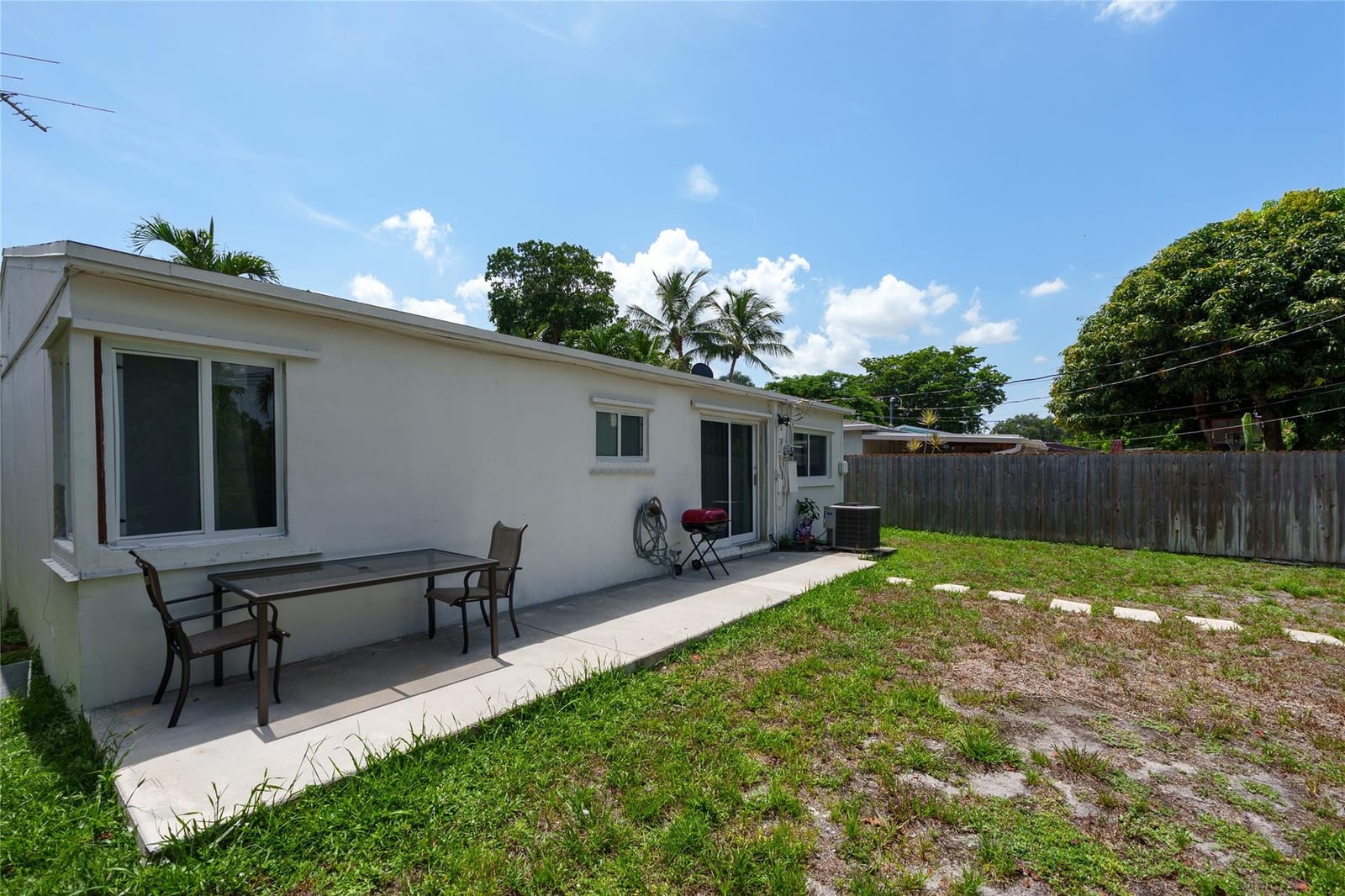 121 NW 53rd Court, Oakland Park, FL 33309 photo 23