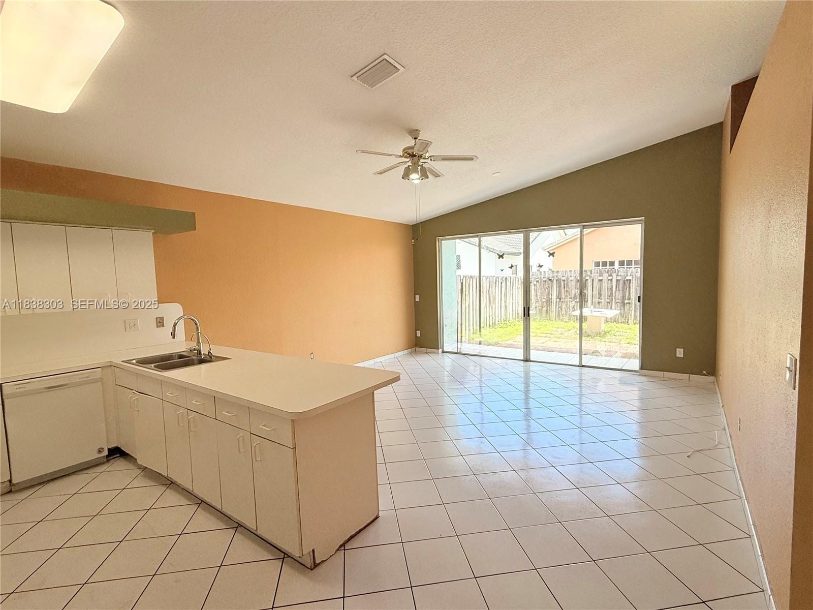 8973 NW 147th Terrace, Miami Lakes, FL 33018 photo 8