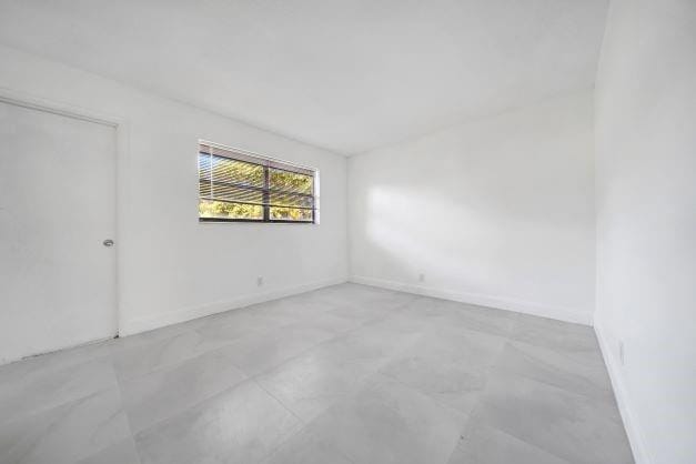 2420 Johnson Street 107 — photo 2