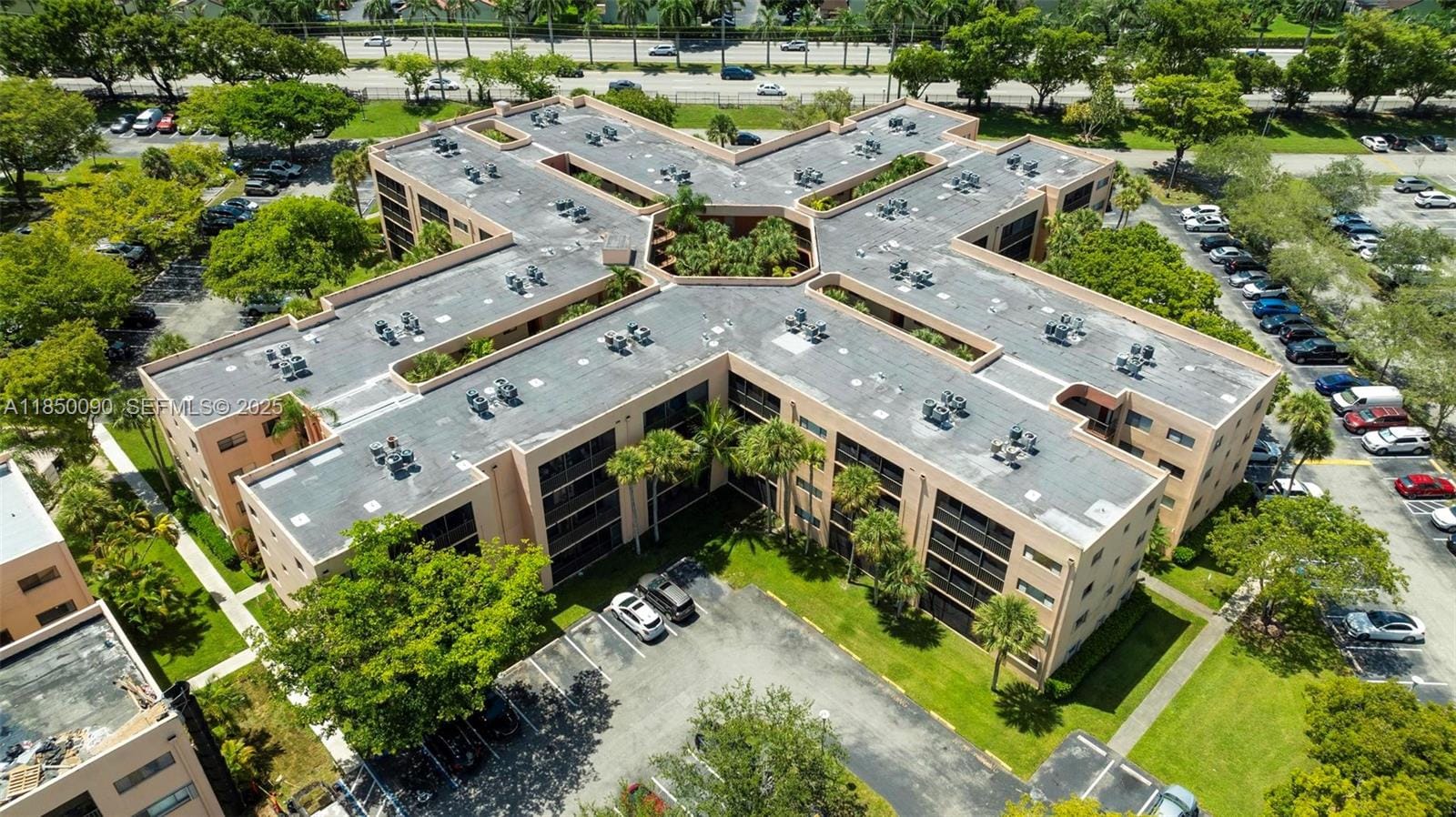 8700 SW 133rd Ave Road 218, Miami, FL 33183 photo 24