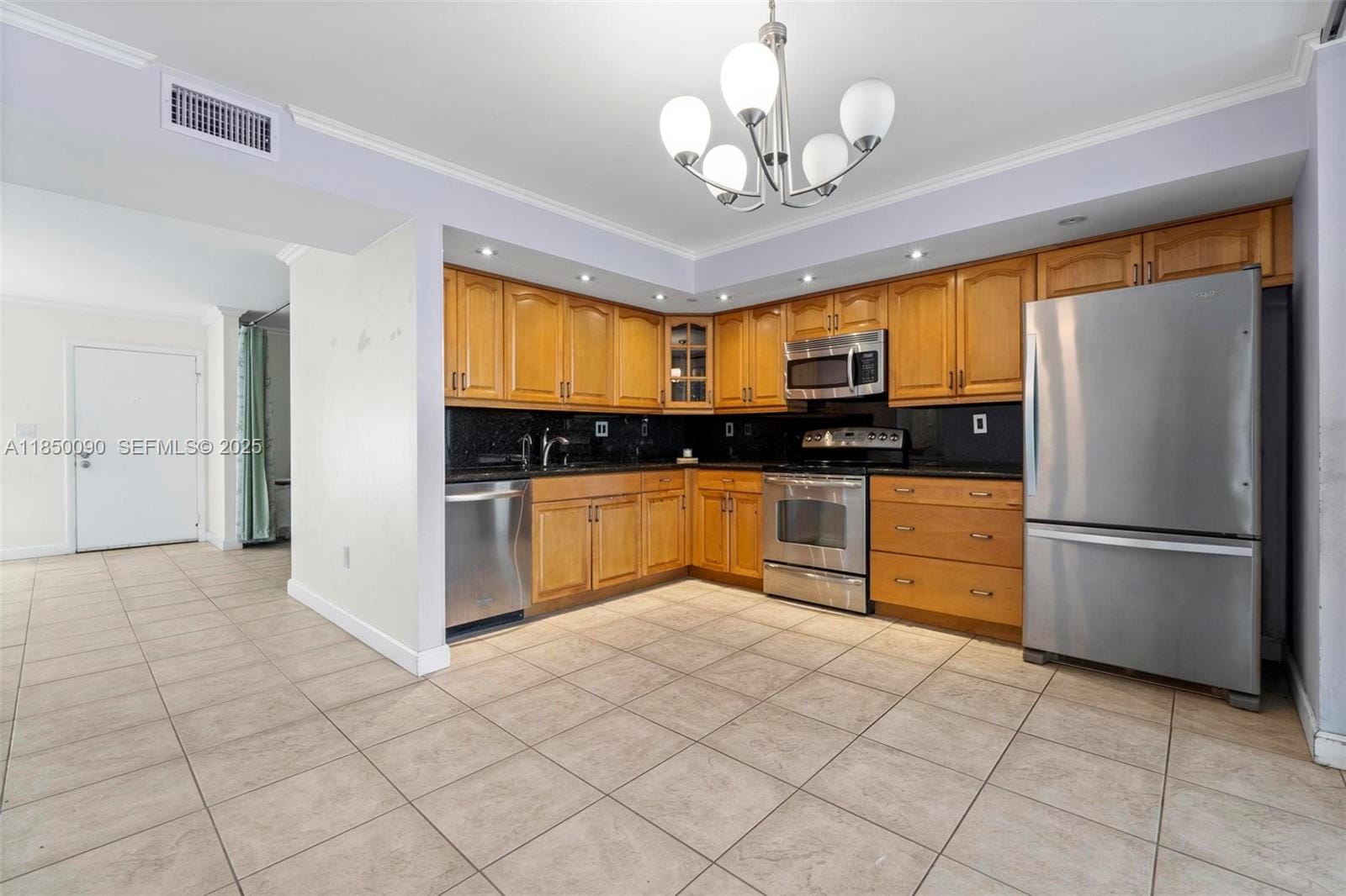 8700 SW 133rd Ave Road 218 — photo 8