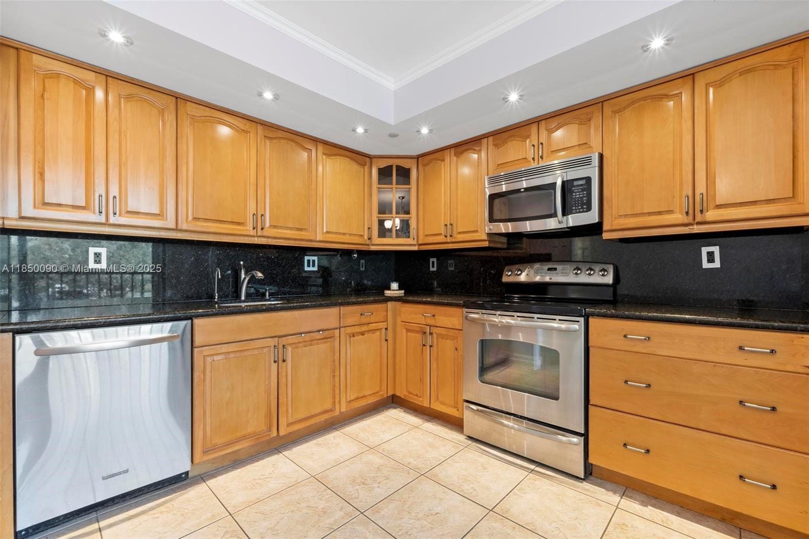 8700 SW 133rd Ave Road 218 — photo 9