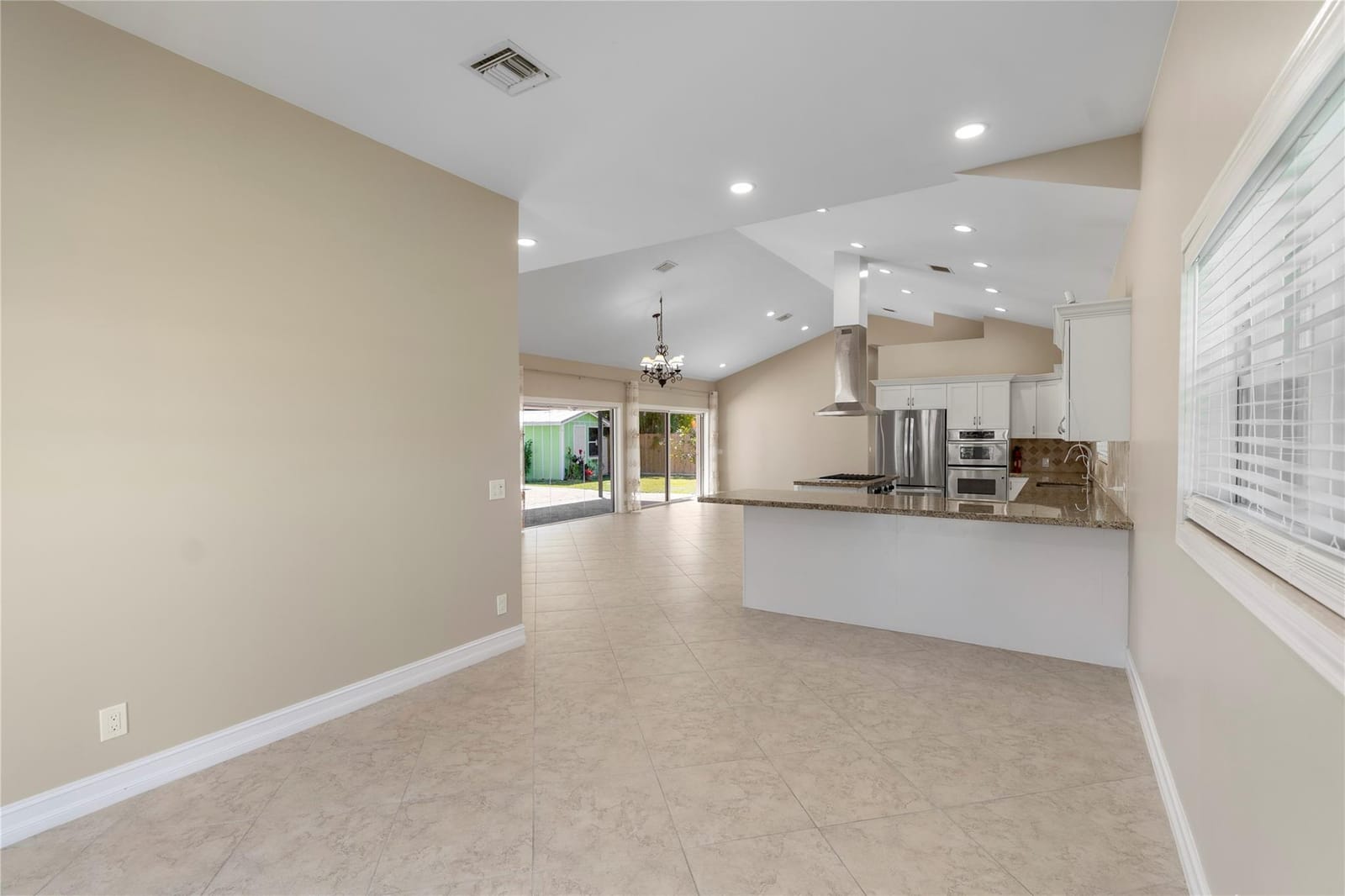 698 NW 12th Road, Boca Raton, FL 33486 photo 13