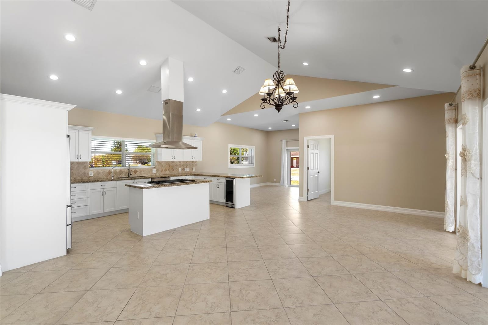 698 NW 12th Road, Boca Raton, FL 33486 photo 7