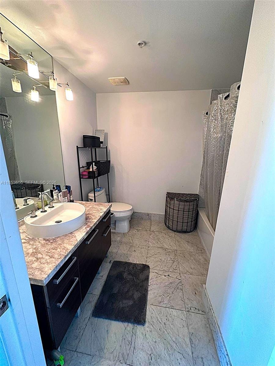 244 Biscayne Boulevard 3707, Miami, FL 33132 photo 21