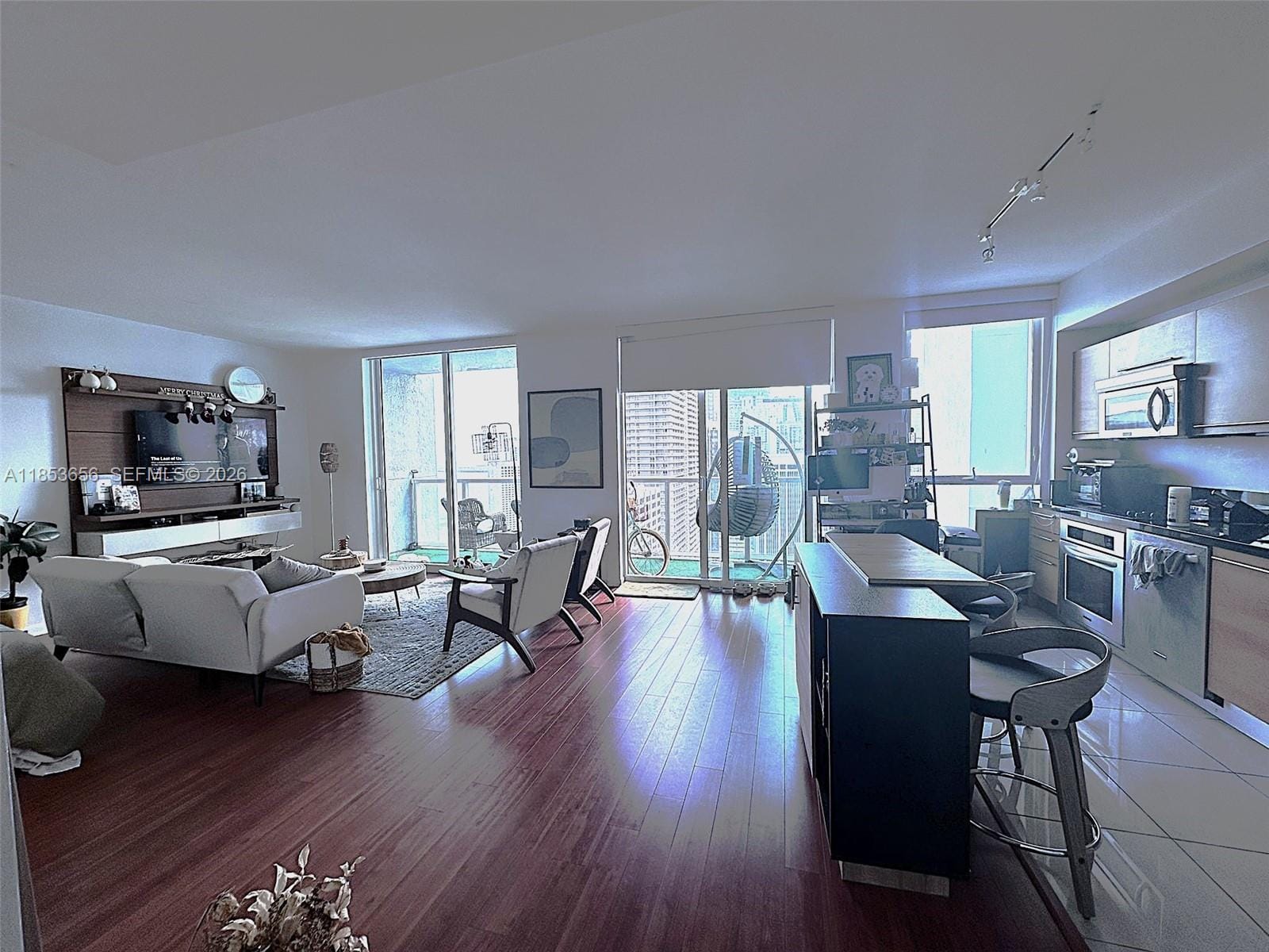 244 Biscayne Boulevard 3707, Miami, FL 33132 photo 10