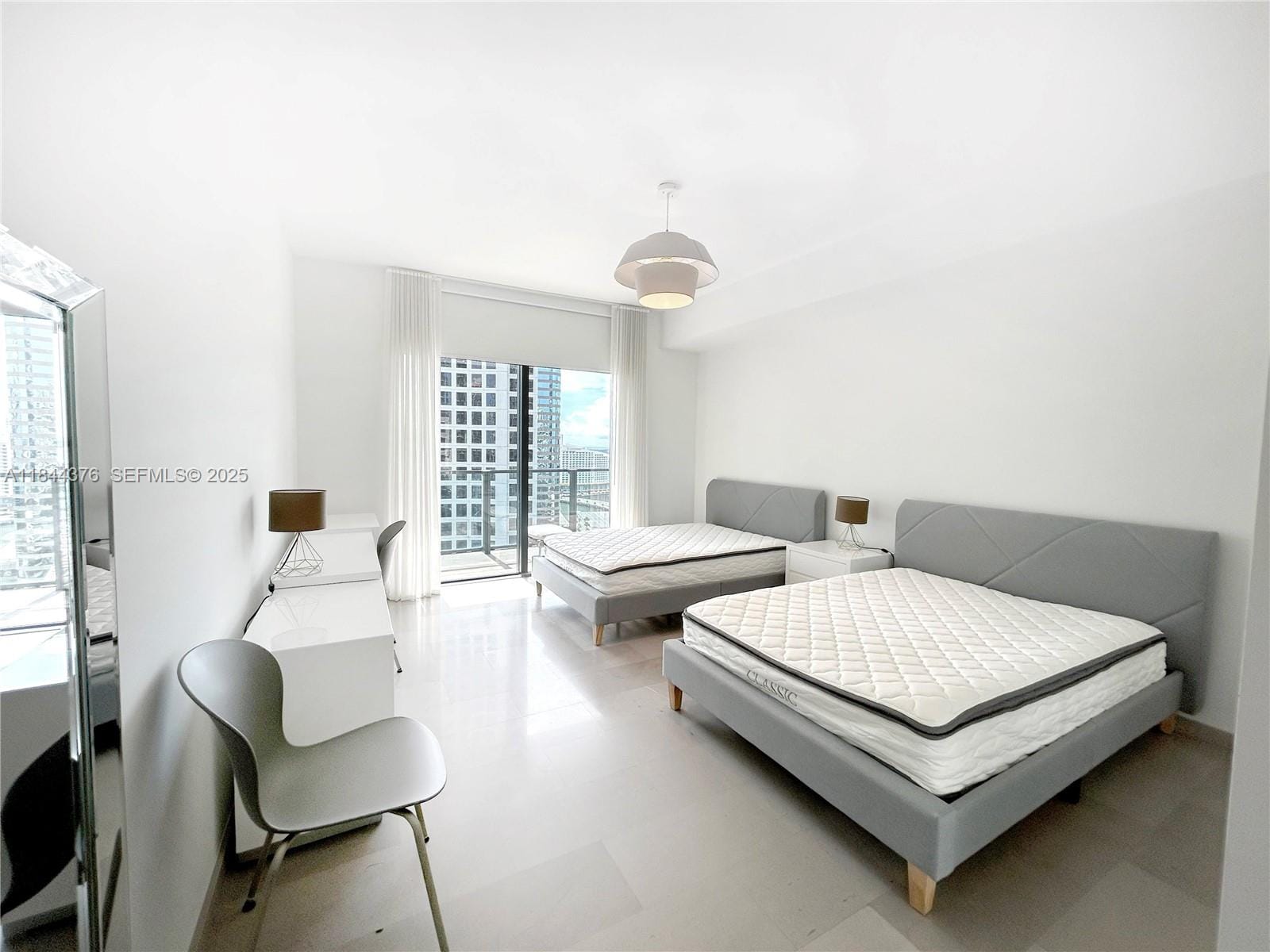 68 SE 6th Street 1903, Miami, FL 33131 photo 19