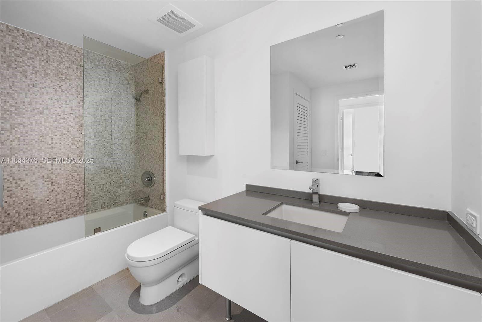 68 SE 6th Street 1903, Miami, FL 33131 photo 20