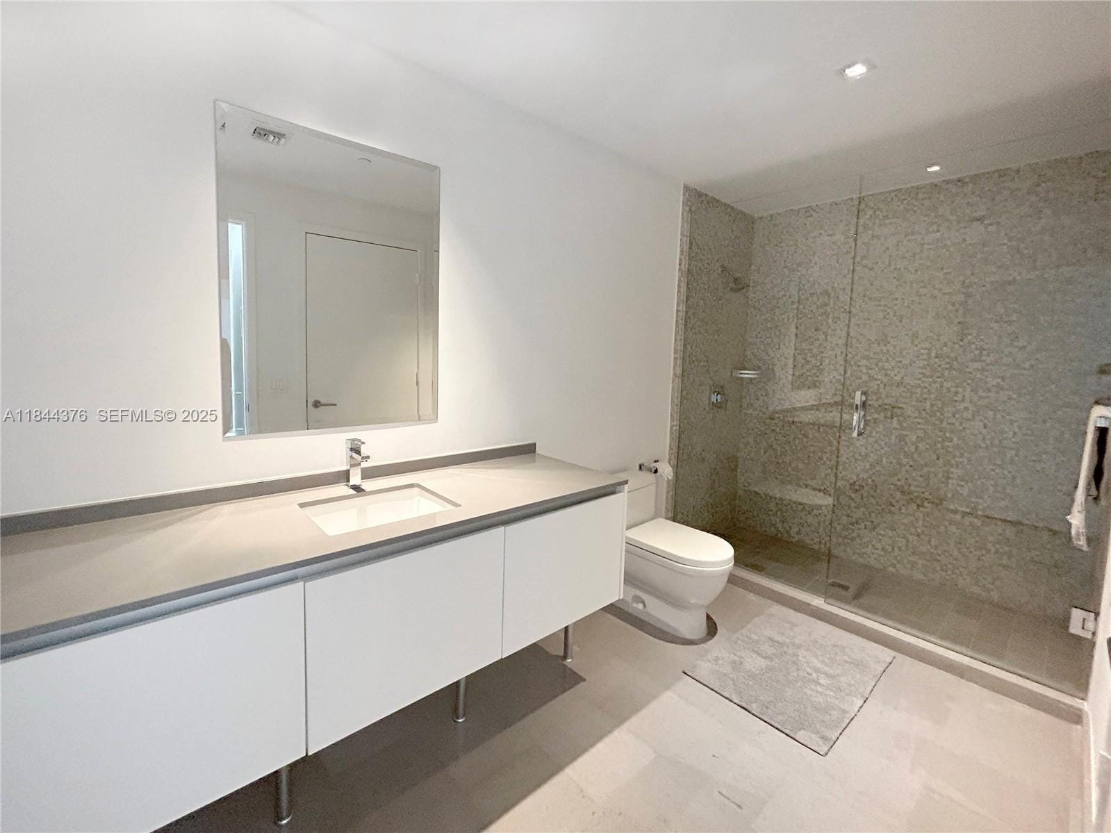 68 SE 6th Street 1903, Miami, FL 33131 photo 22