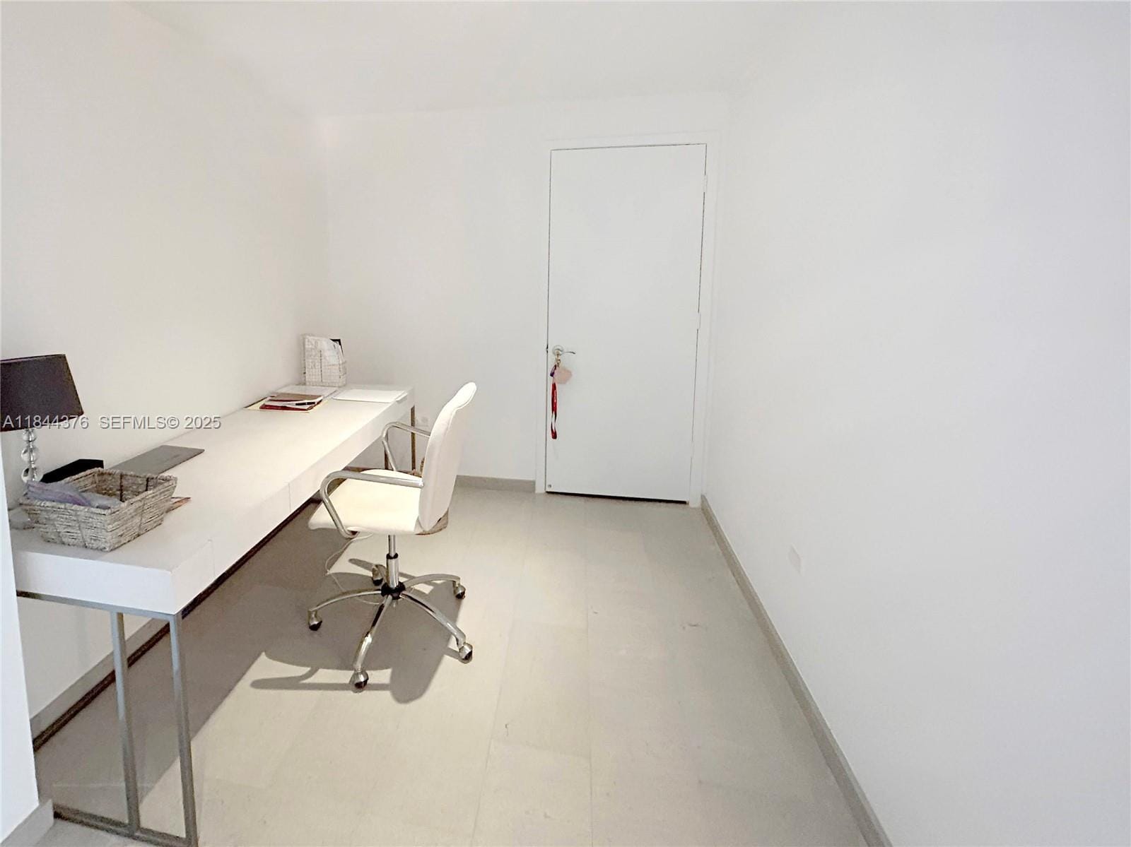 68 SE 6th Street 1903, Miami, FL 33131 photo 23