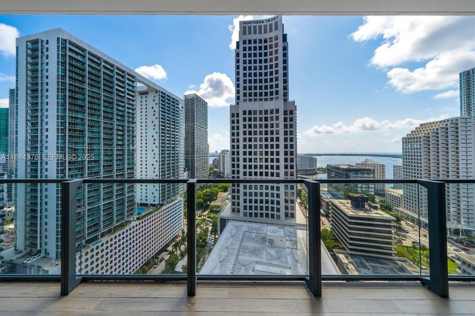 68 SE 6th Street 1903, Miami, FL 33131 photo 26