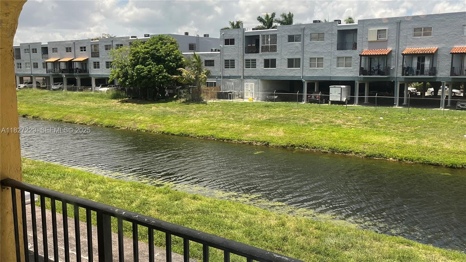 1339 W 51st Place B-5, Hialeah, FL 33012 photo 23