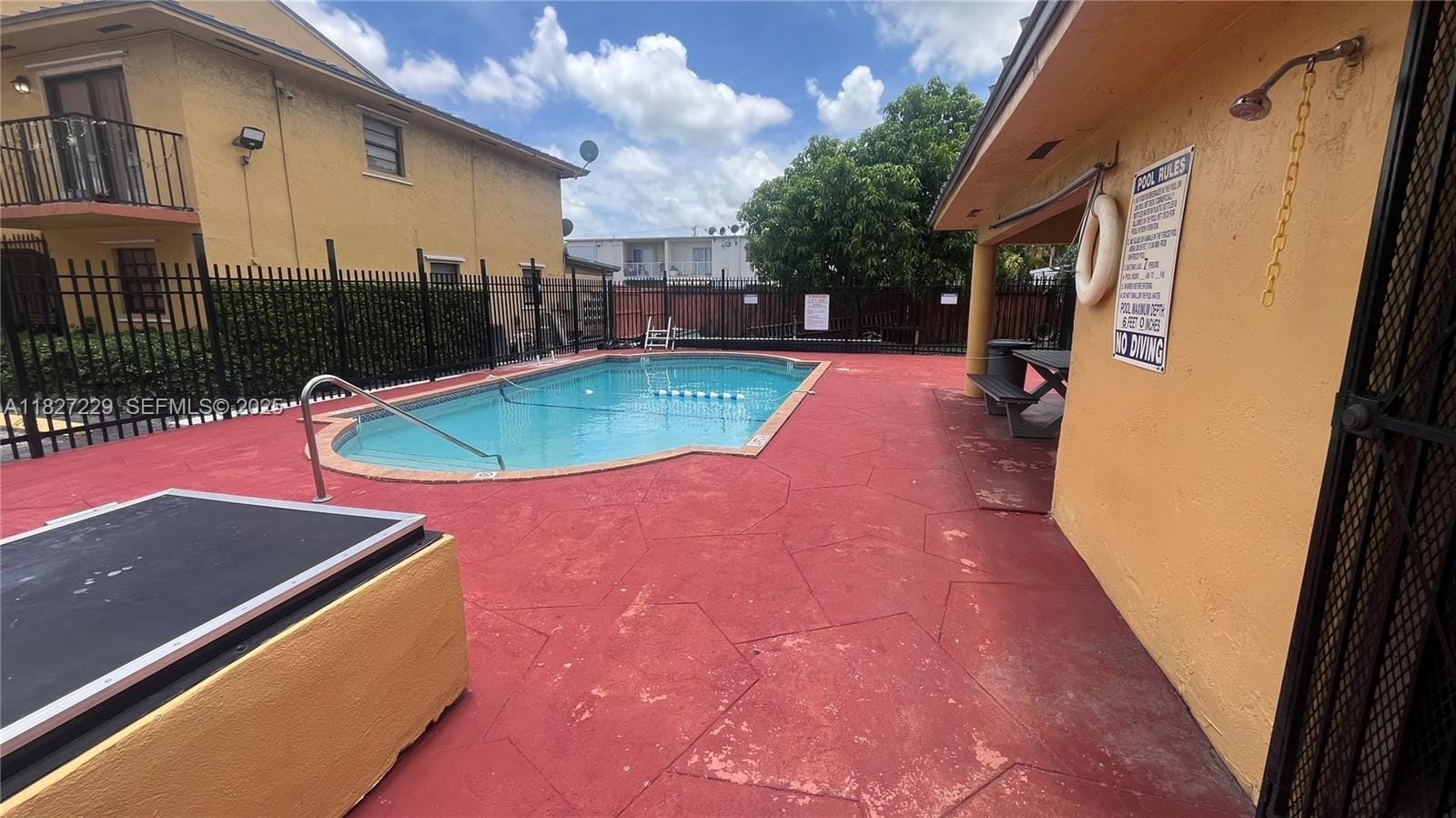 1339 W 51st Place B-5, Hialeah, FL 33012 photo 26