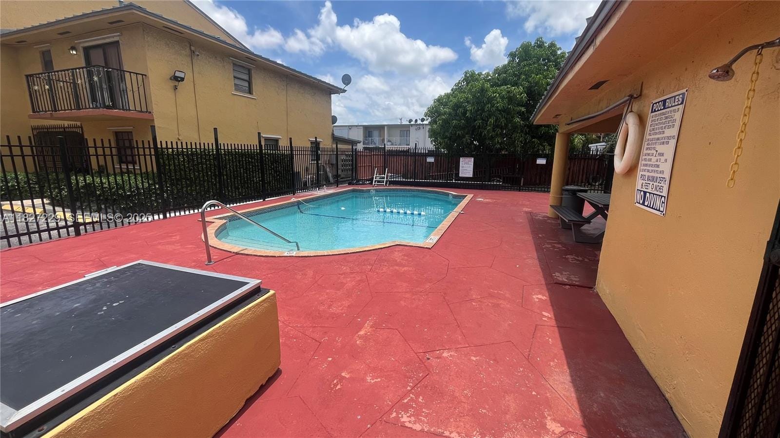 1339 W 51st Place B-5, Hialeah, FL 33012 photo 27