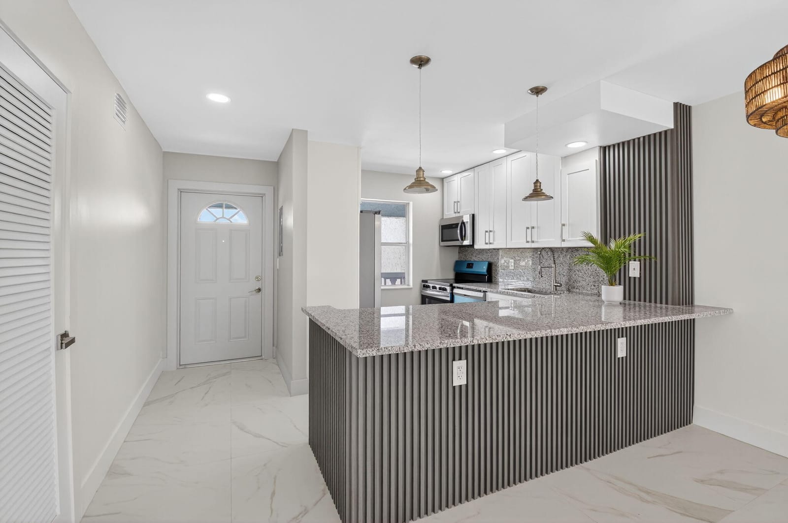 9886 Marina Boulevard 622 — photo 11