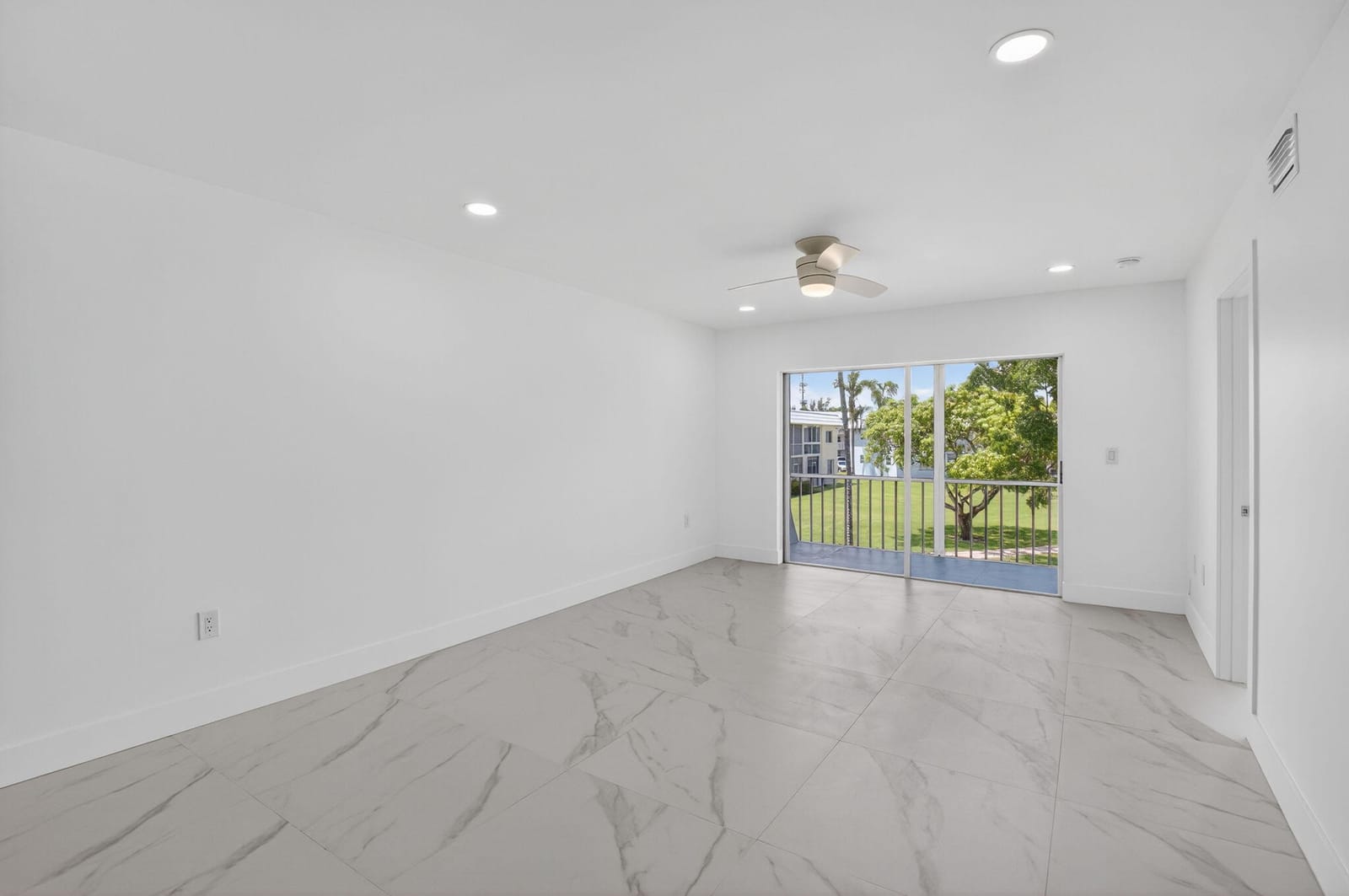 9886 Marina Boulevard 622, Boca Raton, FL 33428 photo 30