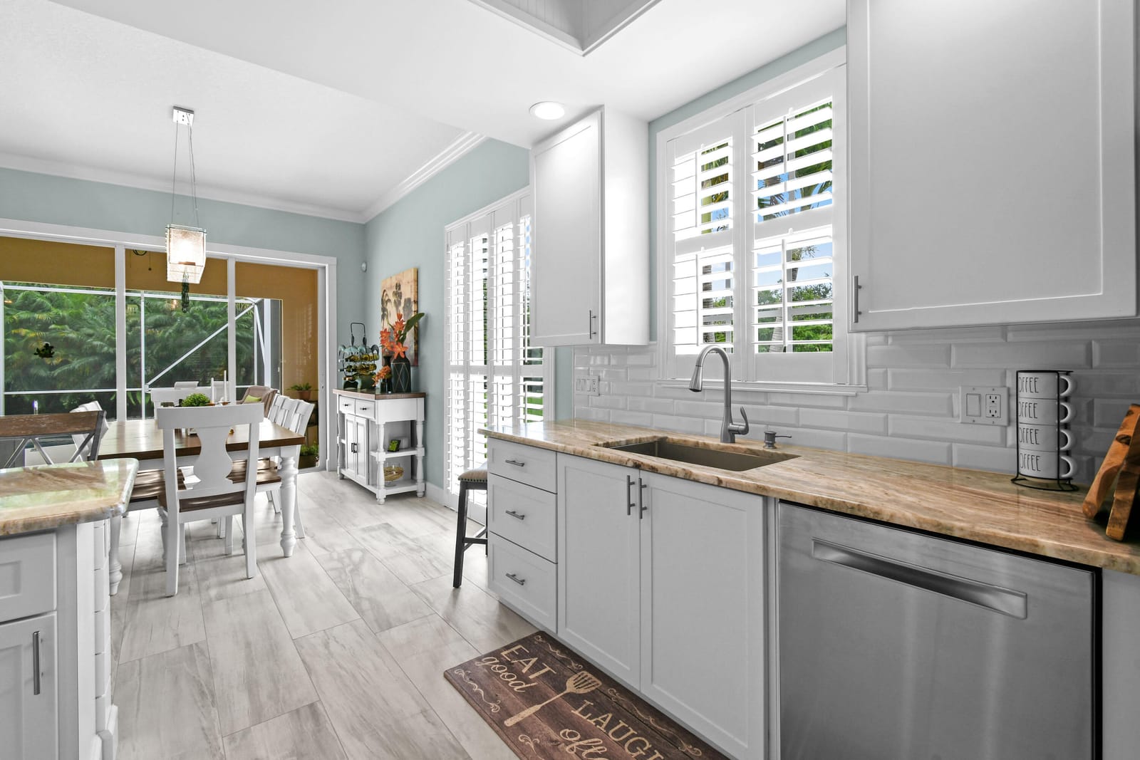 8903 SE Hawks Nest Court — photo 9