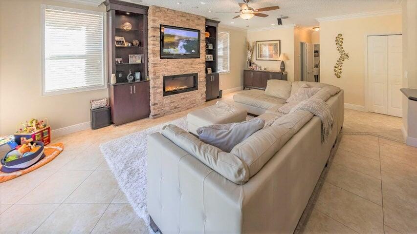 2492 Westmont Lane, Royal Palm Beach, FL 33411 photo 7
