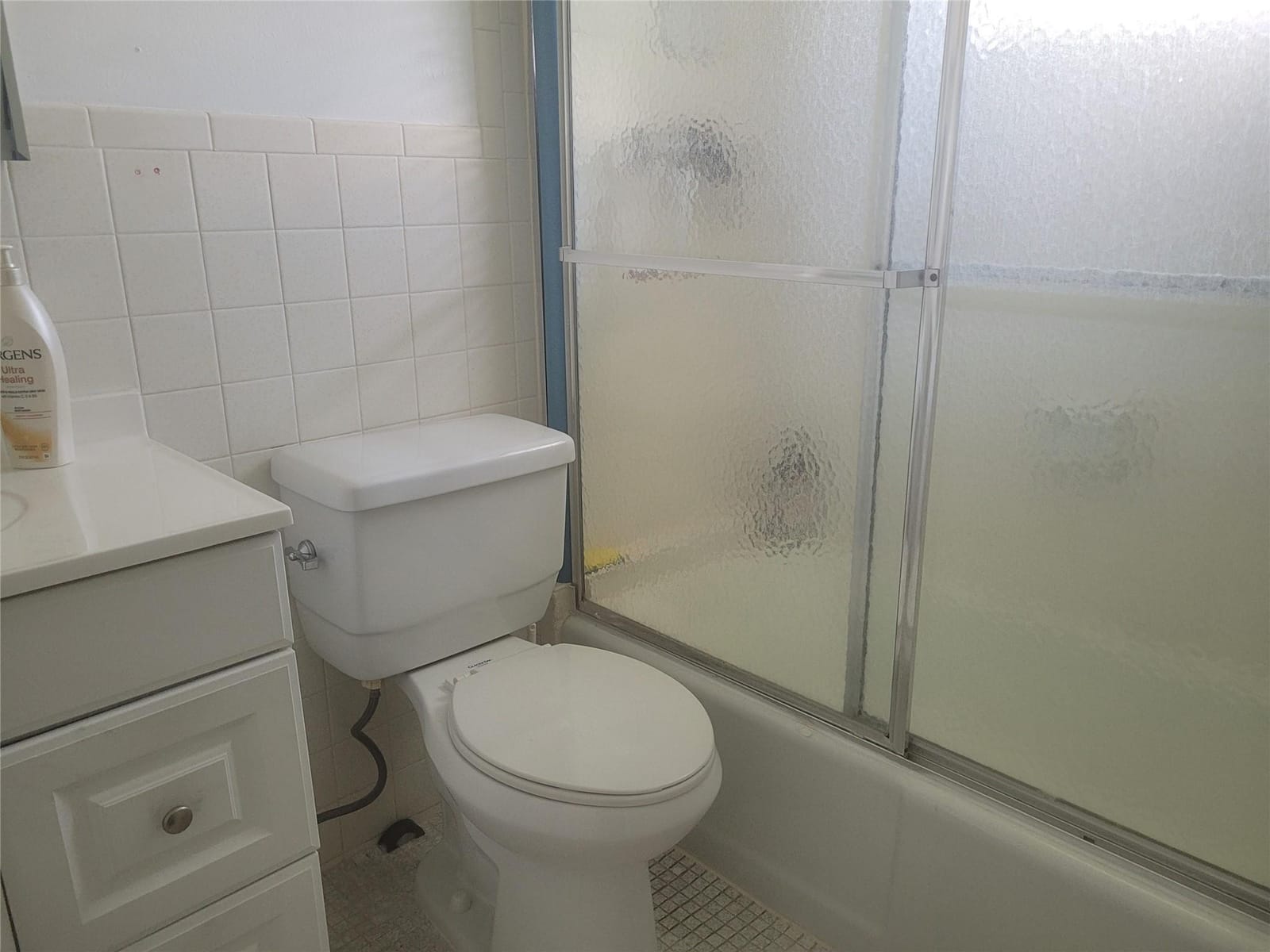 2240 Johnson Street 204 — photo 12