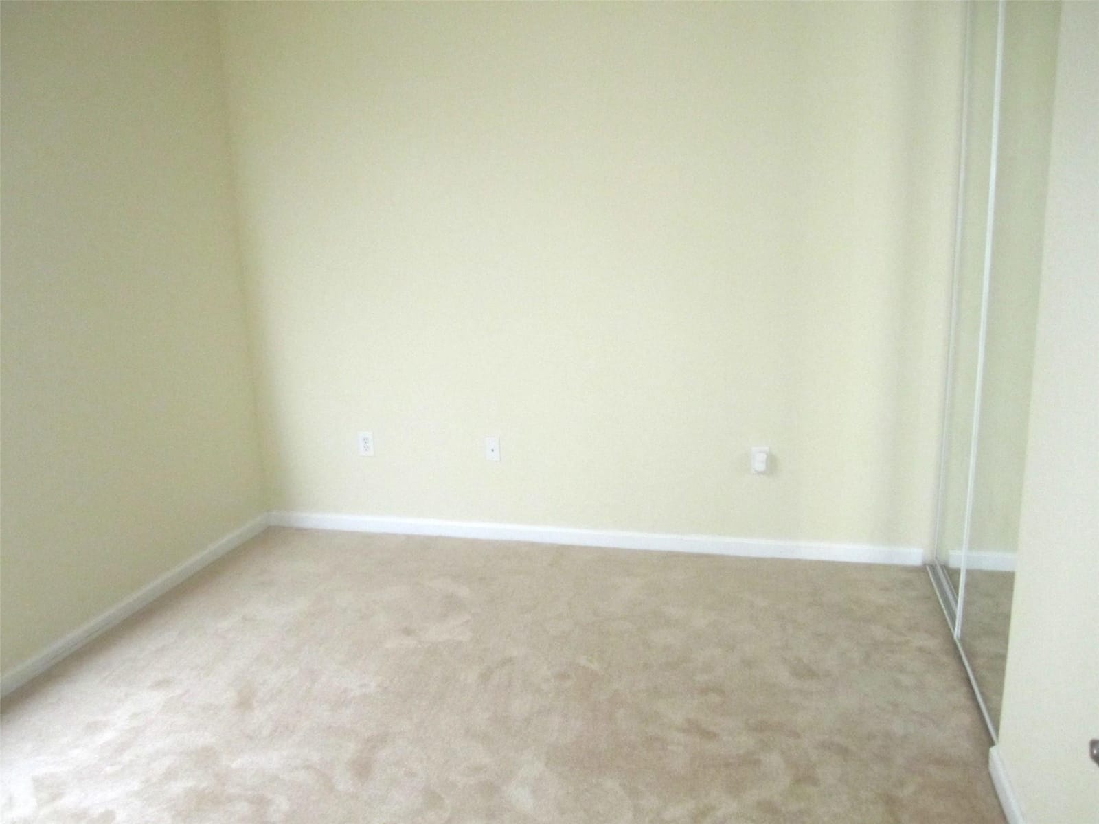 3500 Oaks Clubhouse Drive 104 — photo 8