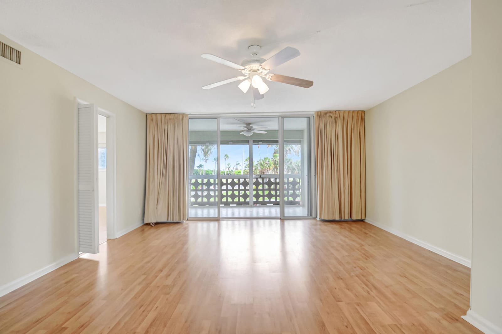 1 N Golfview Road 305, Lake Worth Beach, FL 33460 photo 17