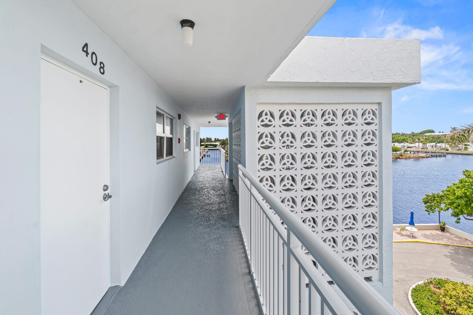 2018 S Federal Highway A408, Boynton Beach, FL 33435 photo 4