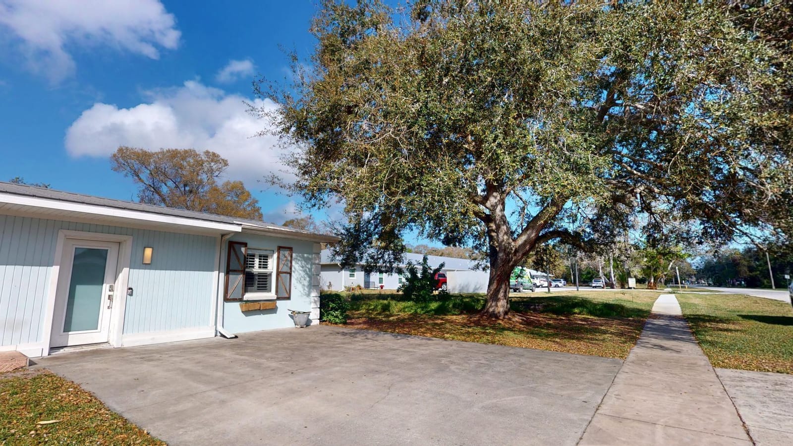 1835 42nd Avenue, Vero Beach, FL 32960 photo 2