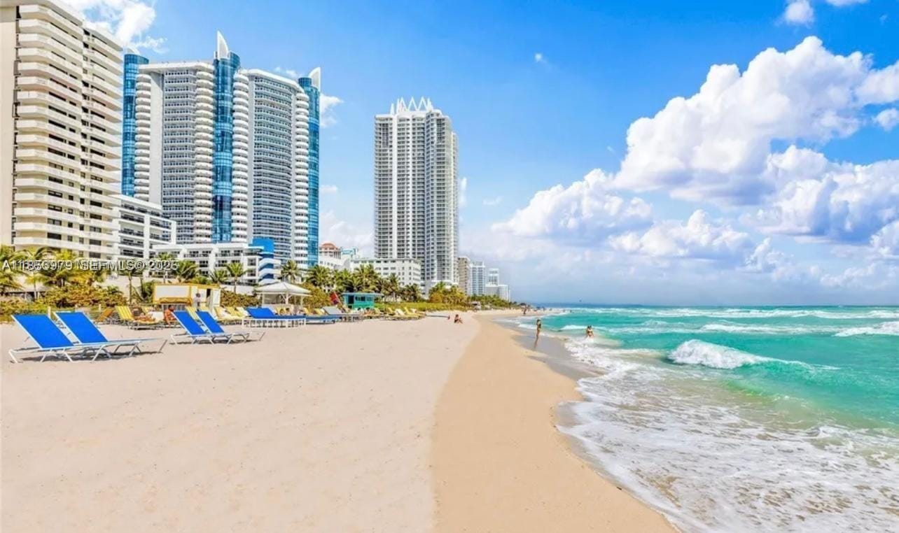 6039 Collins Avenue 414, Miami Beach, FL 33140 photo 22