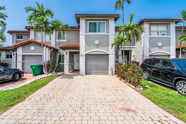 2888 SW 129th Avenue, sold in Pod 14 At Monarch Lakes, Miramar, FL