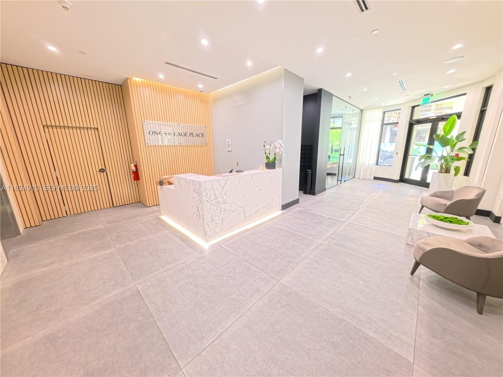4100 Salzedo Street 809, Coral Gables, FL 33146 photo 2